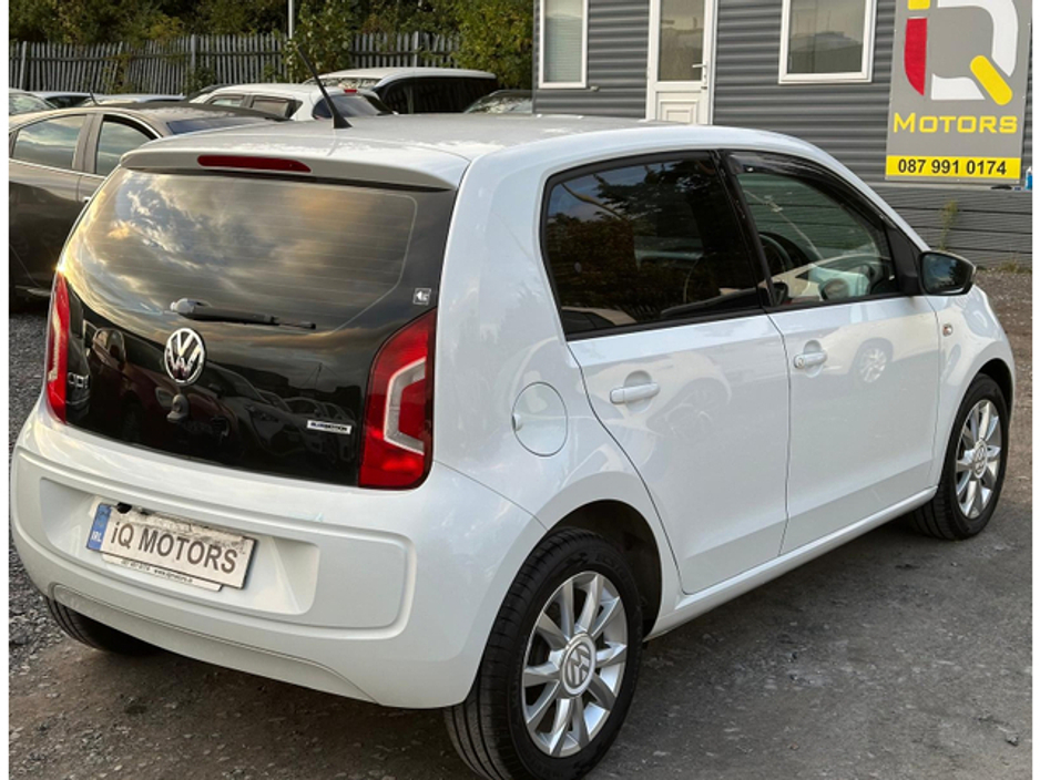 2016 Volkswagen up! - image 7