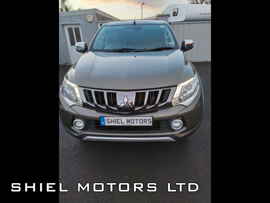 2020 Mitsubishi L200 CREW CAB PICK UP 4X4 MANUAL €25,750