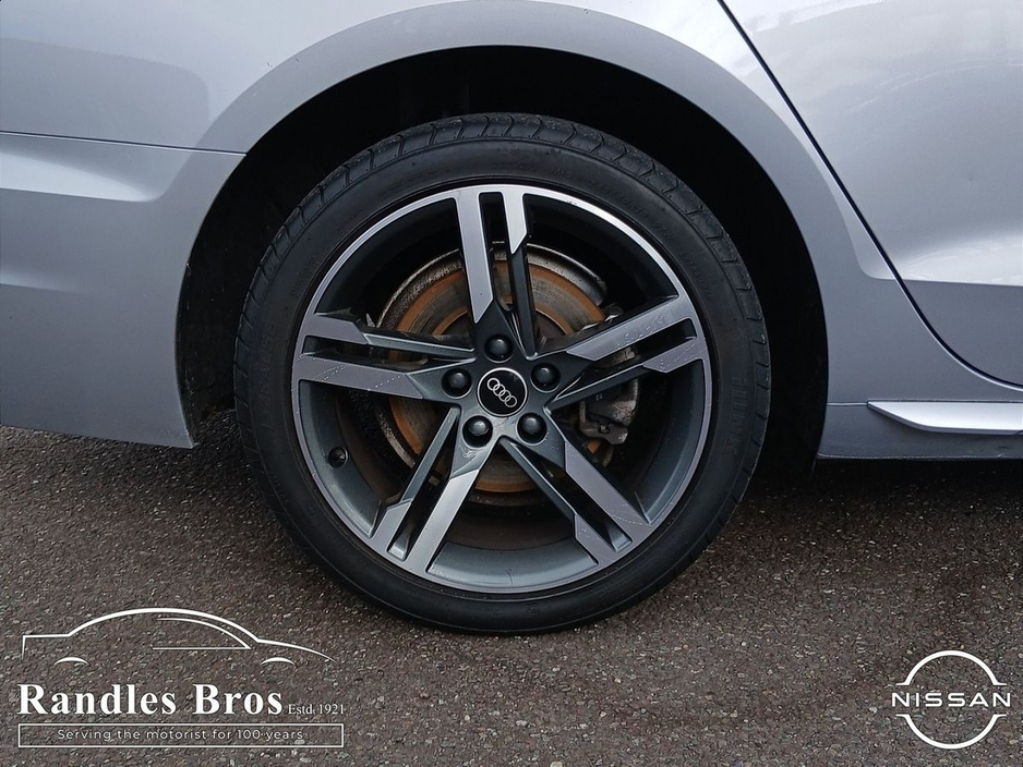 2023 Audi A4 - image 9