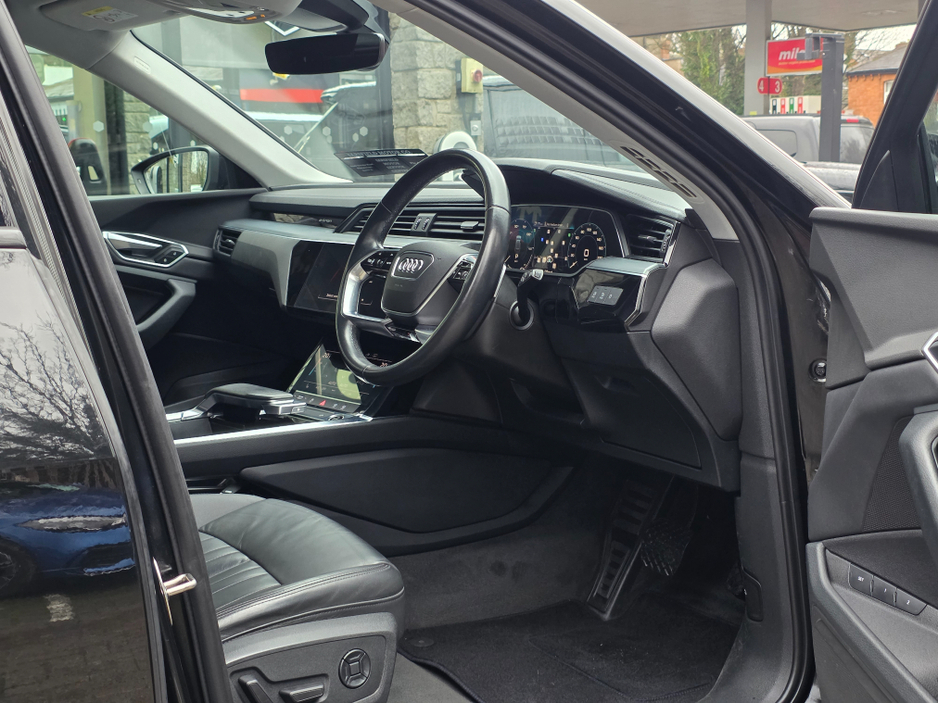 2020 Audi e-tron TECHNIK 50 QUATTRO AUTO. HUGE SPEC. FINANCE ARRANGED. SIMI. AA APPROVED.