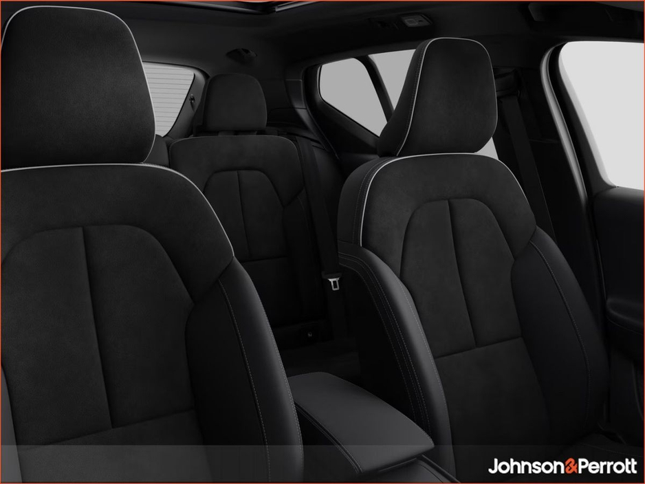 2026 Volvo EX40 82 kWh Extended Range Ultra Black Edition - Vapour Grey Metalllic €56,500