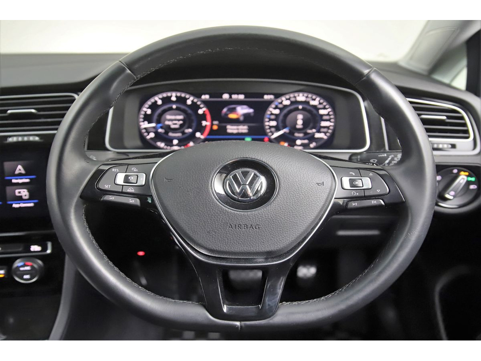 2018 Volkswagen Golf 1.4 TSI DSG HIGHLINE MK7.5 *VERY LOW MILEAGE*UPGRADED 17"ALLOY WHEELS* €19,890