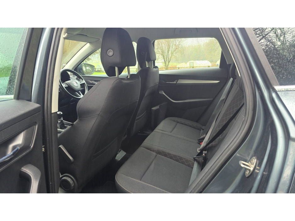 2019 Skoda Karoq - image 13