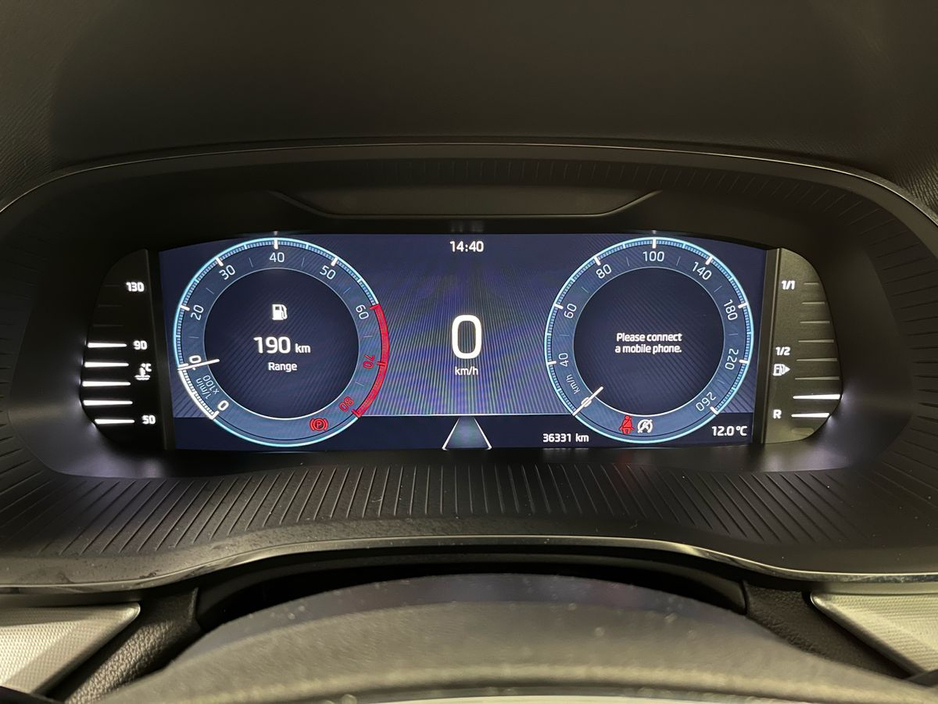 2023 Skoda Octavia - image 17