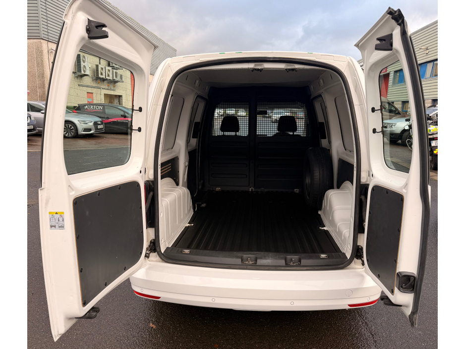 2019 Volkswagen Caddy 102HP €12,601