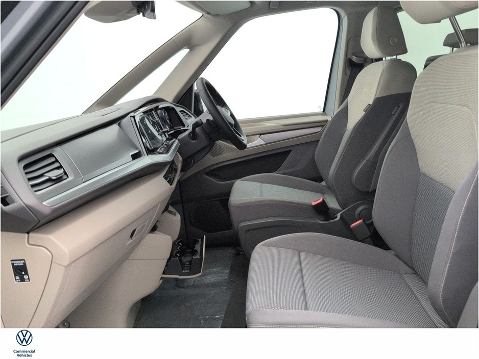 2026 Volkswagen Multivan - image 4