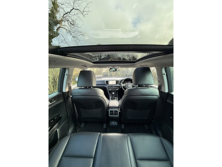 2020 Kia Sportage - image 20