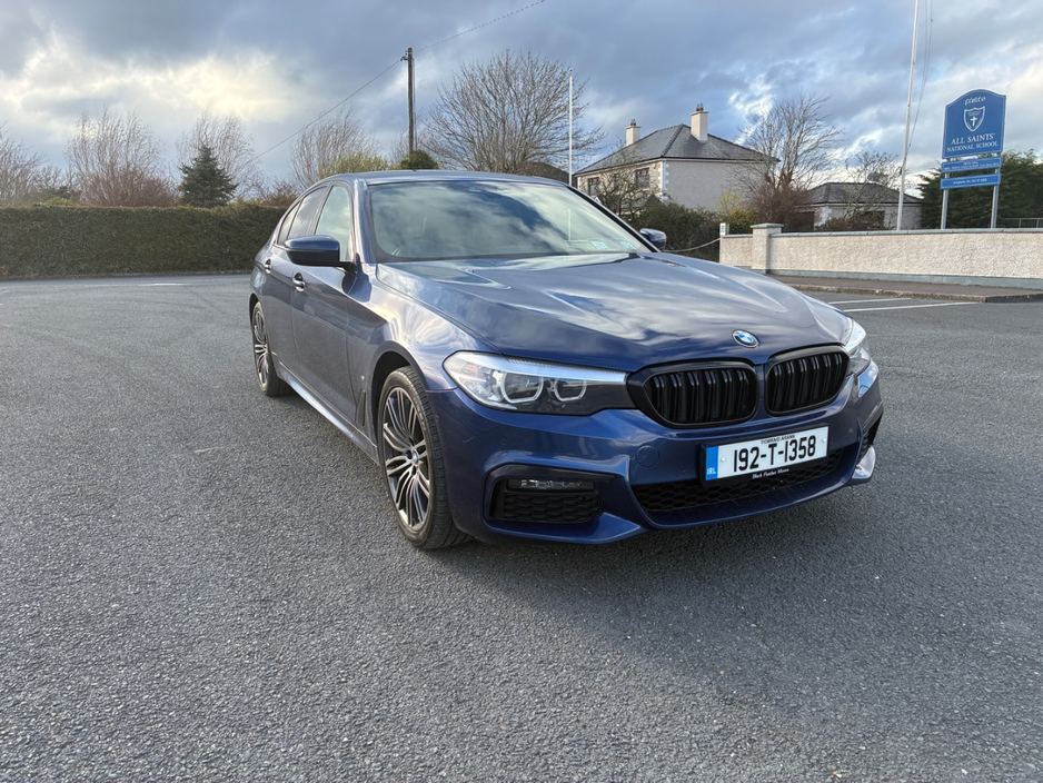 2019 BMW 5 Series - image 3