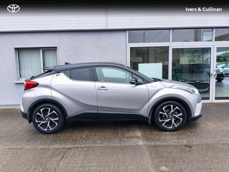 2017 Toyota C-HR - image 3