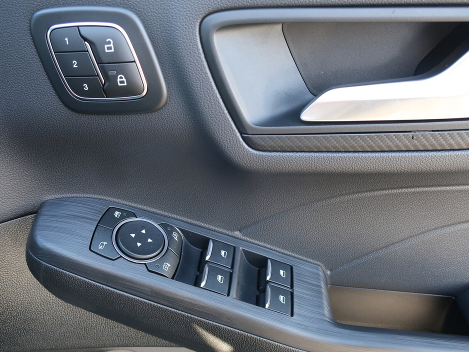 2026 Ford Kuga 2.5 Duratec 243PS PHEV ST-Line X Auto €45,995