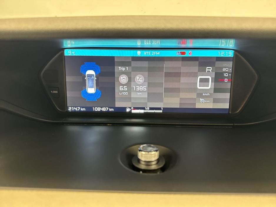 2021 Citroen Grand C4 SpaceTourer - image 21