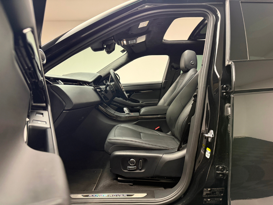 2024 Land Rover Range Rover Evoque - image 15