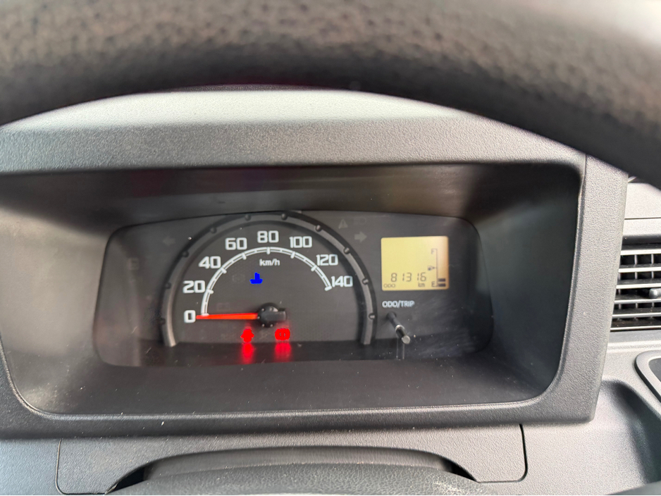 2019 Daihatsu Fourtrak - image 22