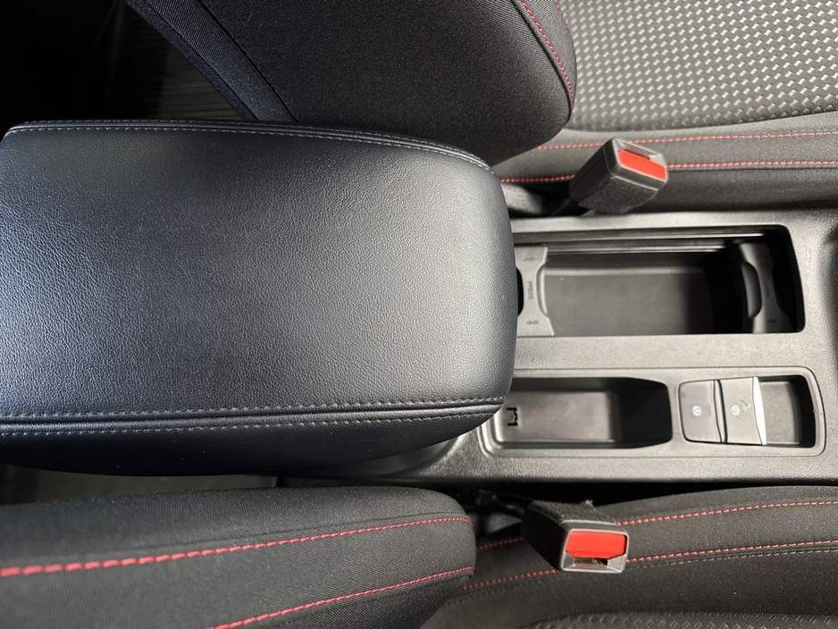 2025 Ford Focus 1.0 ST LINE X *JUST IN* €100 P/W €29,995