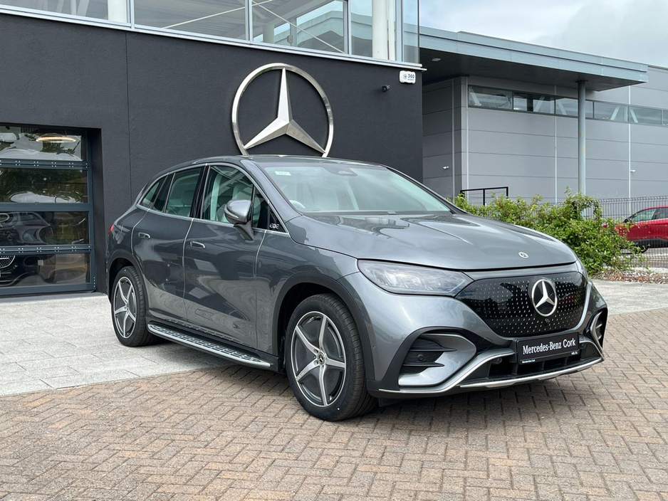 2025 Mercedes-Benz EQE - image 13