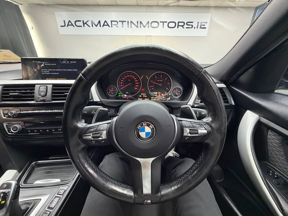 2016 BMW 3 Series - image 21