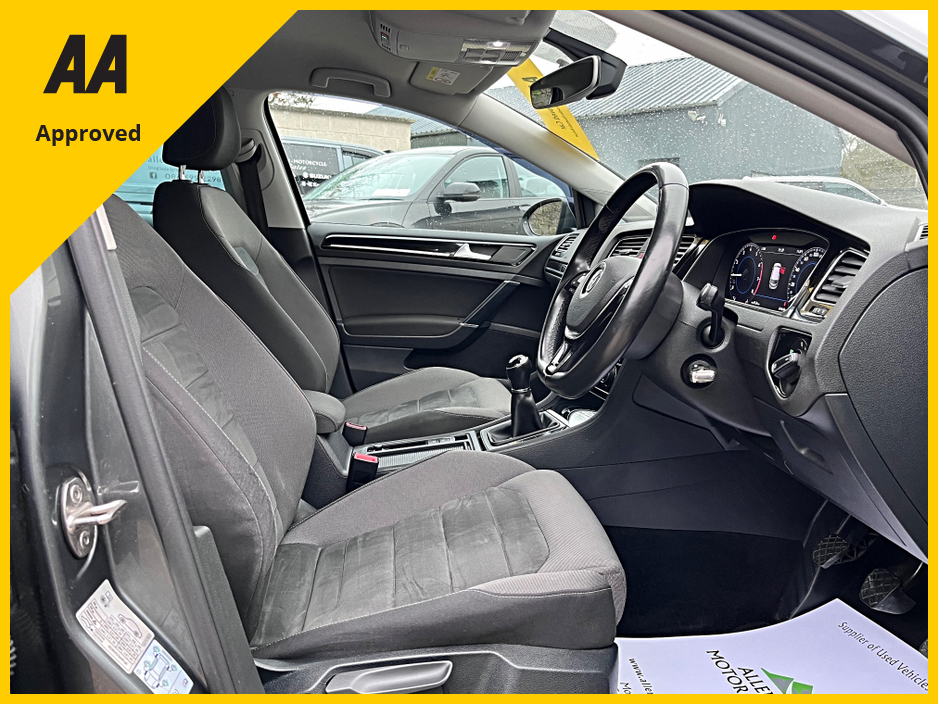 2019 Volkswagen Golf - image 16