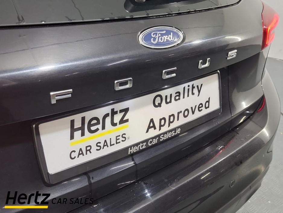 2023 Ford Focus - image 10