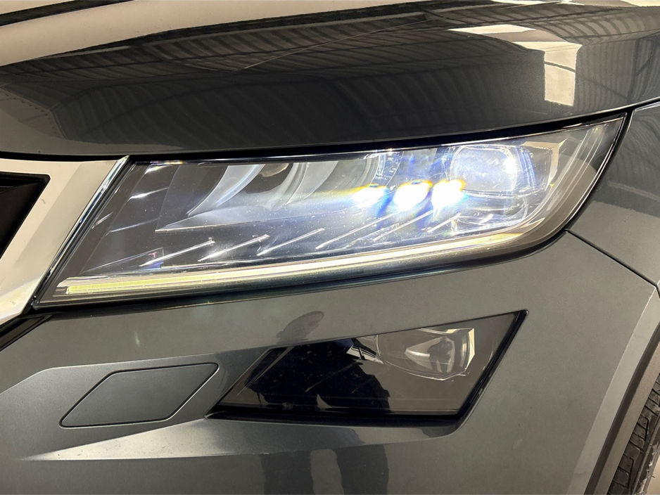 2018 Skoda Kodiaq STYLE 2.0 TDI 150HP DSG**7 SEATER**PANORAMIC SUNROOF**BLACK LEATHER INTERIOR**TOUCH SCREEN MEDIA DISPLAY**REVERSE CAMERA**PARKING SENSORS**DUAL CLIMATE CONTROL**APPLE CARPLAY** €23,995