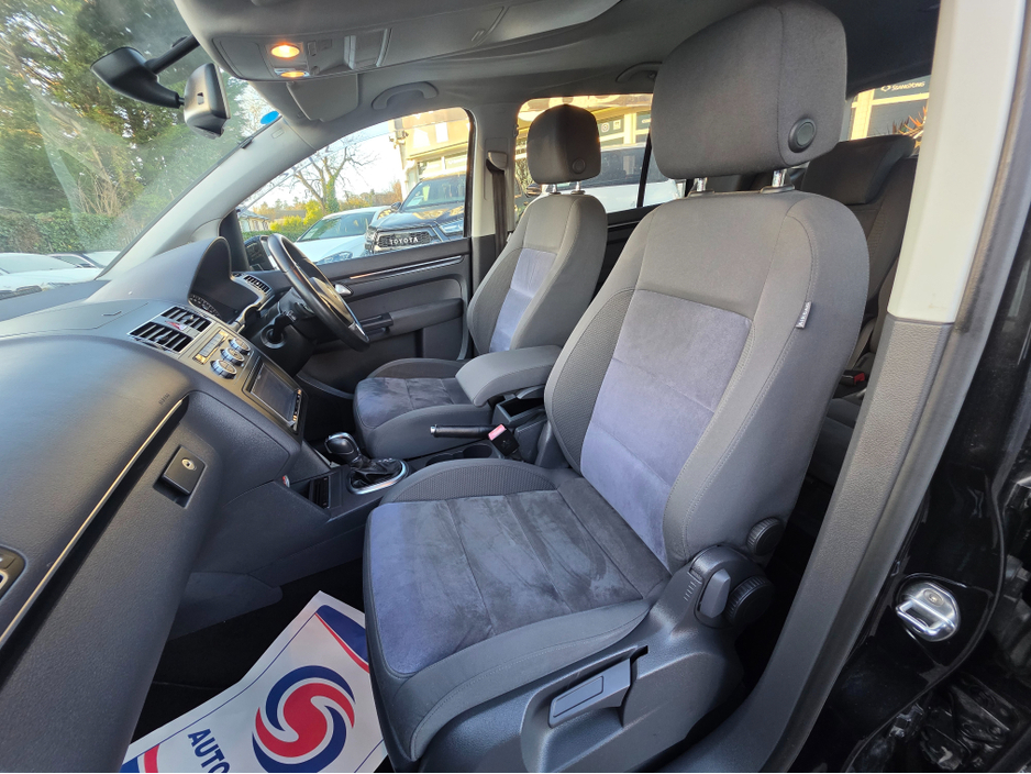 2013 Volkswagen Touran ( 132 REG  )1.4 TSI HIGHLINE EDITION  7 SEATER ALLOYS SIMI DEALER - SPECIALISING IN IMPORTS OF GERMAN AUTOMATIC HI SPEC CARS €10,950