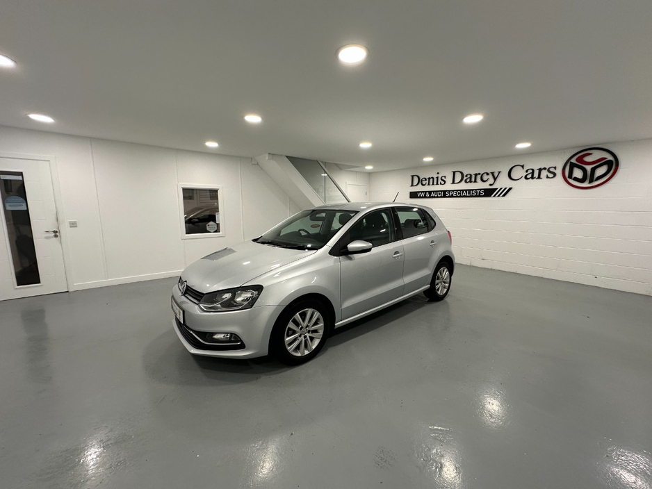 2016 Volkswagen Polo - image 8