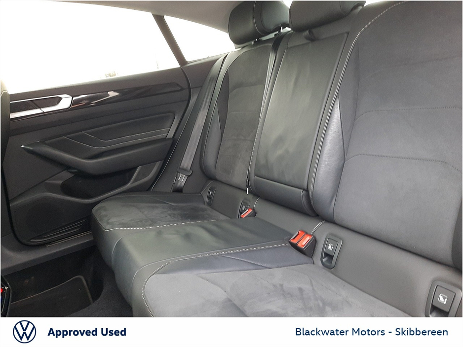 2023 Volkswagen Arteon - image 7