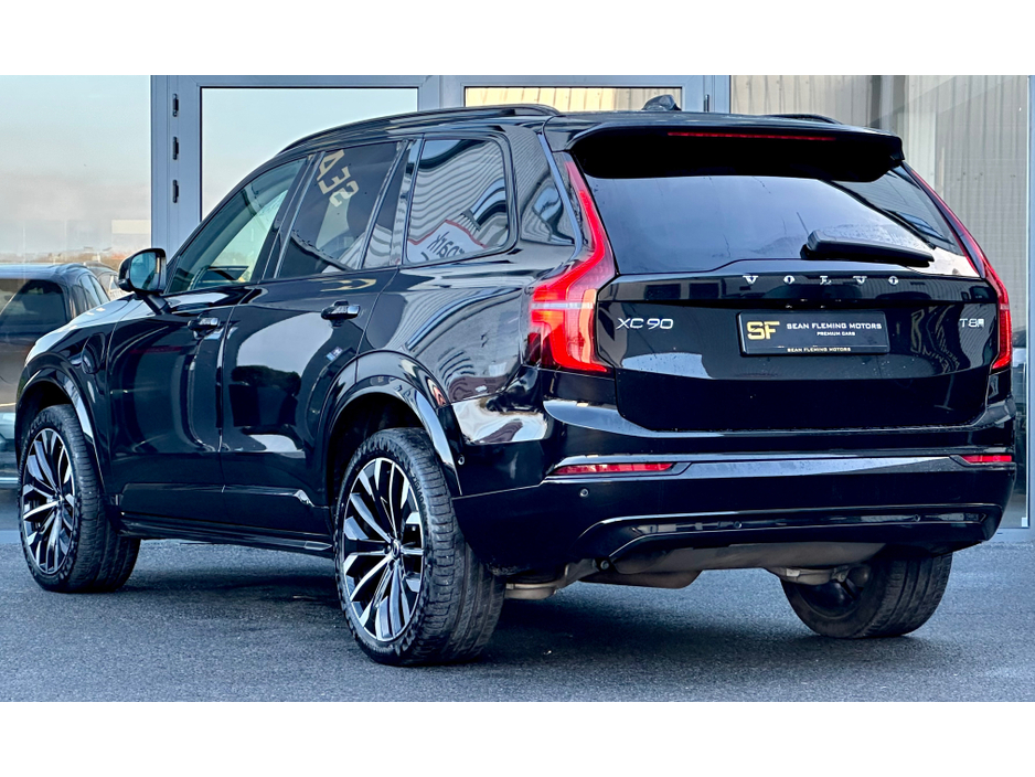 2025 Volvo XC90 + T8 PHEV AWD AUTO PLUS €78,950
