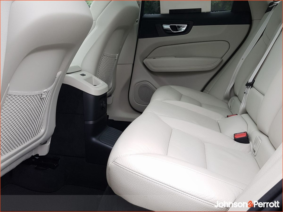 2025 Volvo XC60 T6 350 bhp AWD PHEV Plus Bright (Three Year Volvo Selekt Warranty + Two Year Volvo Service Plan) €67,900