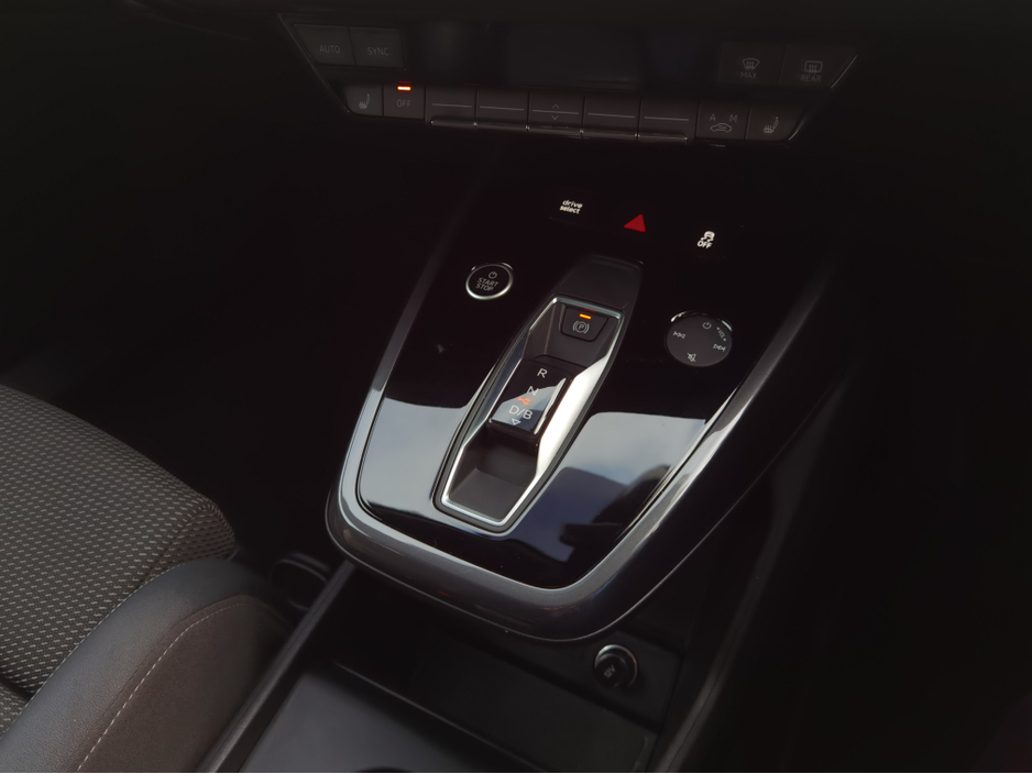 2021 Audi Q4 e-tron - image 20