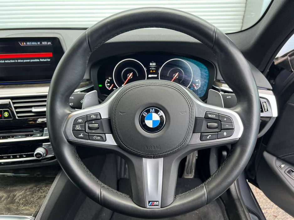 2020 BMW 5 Series 530e M-SPORT COMPETITION 2.0 HYBRID // FULL SERVICE HISTORY // NEW 20" M5 COMPETITION ALLOYS // DIGITAL CLUSTER €33,950