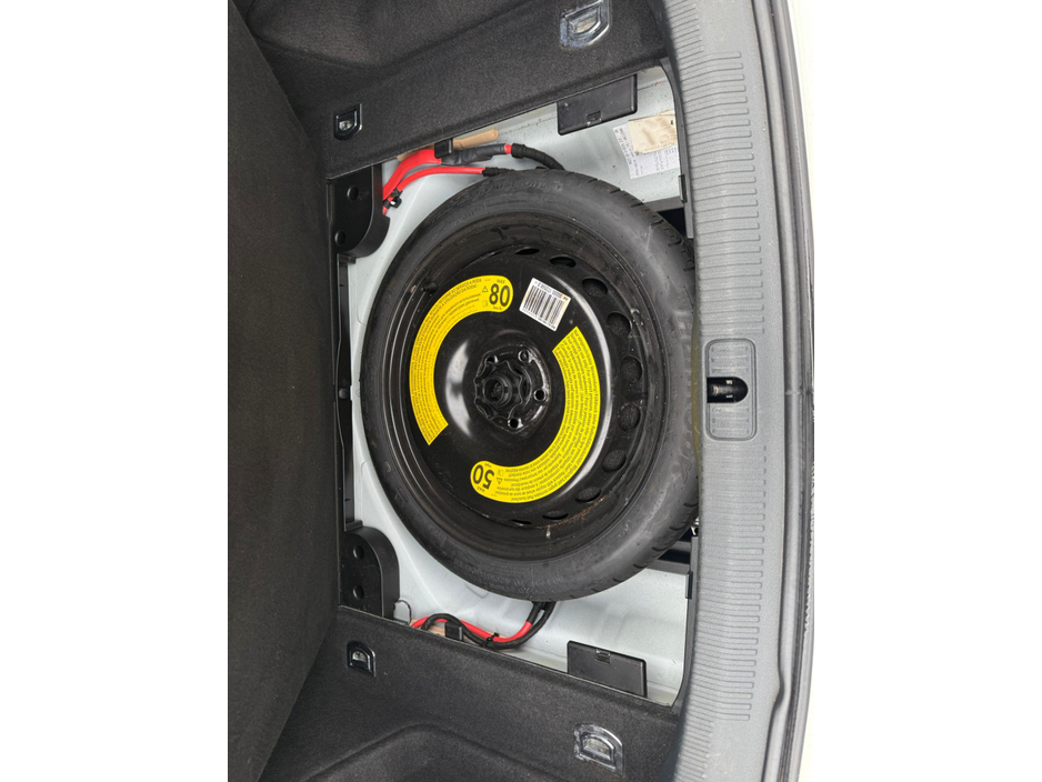 2017 Audi A4 - image 30