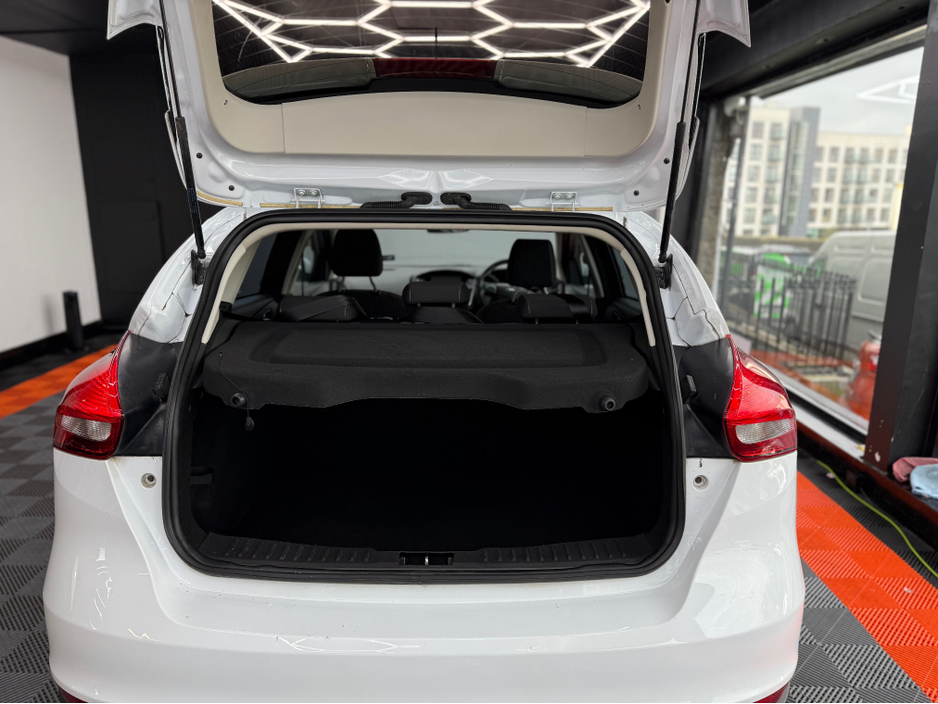 2016 Ford Focus 1.0 ECOBOOST ZETEC 100PS 5DR T €9,950