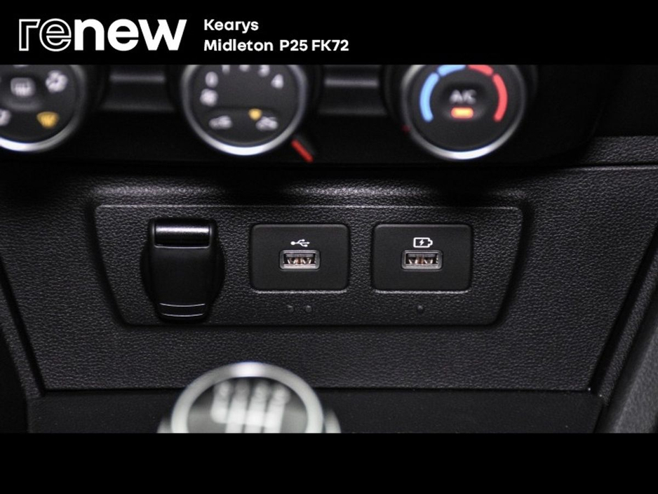 2023 Dacia Duster - image 18