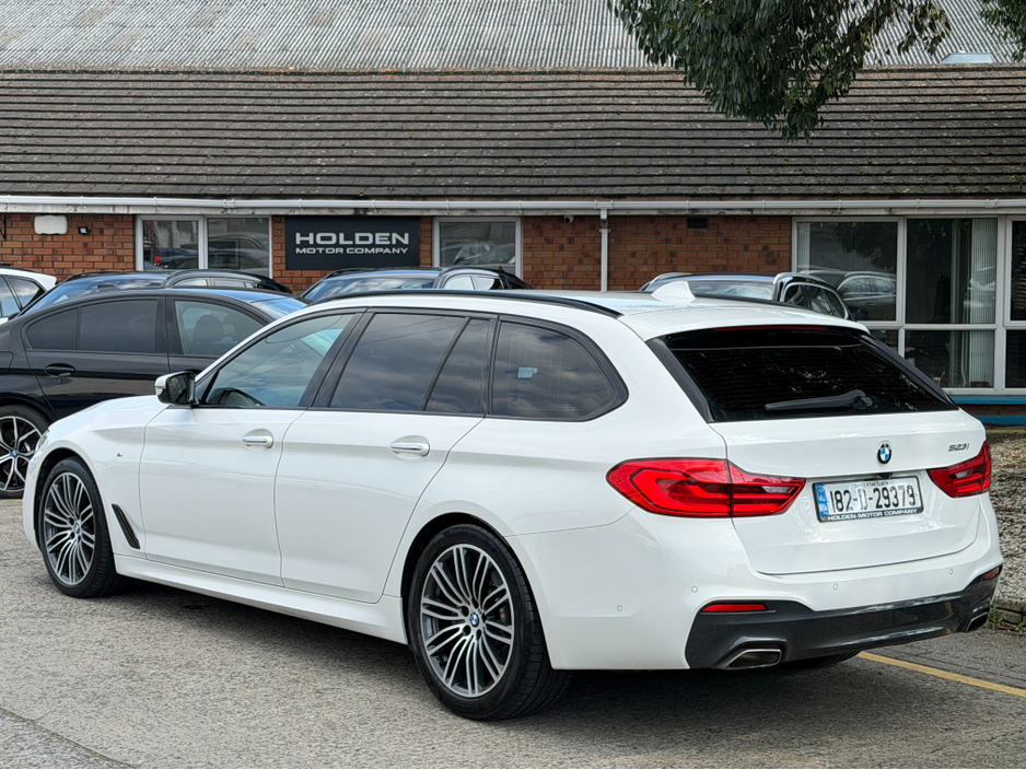 2018 BMW 5 Series - image 11