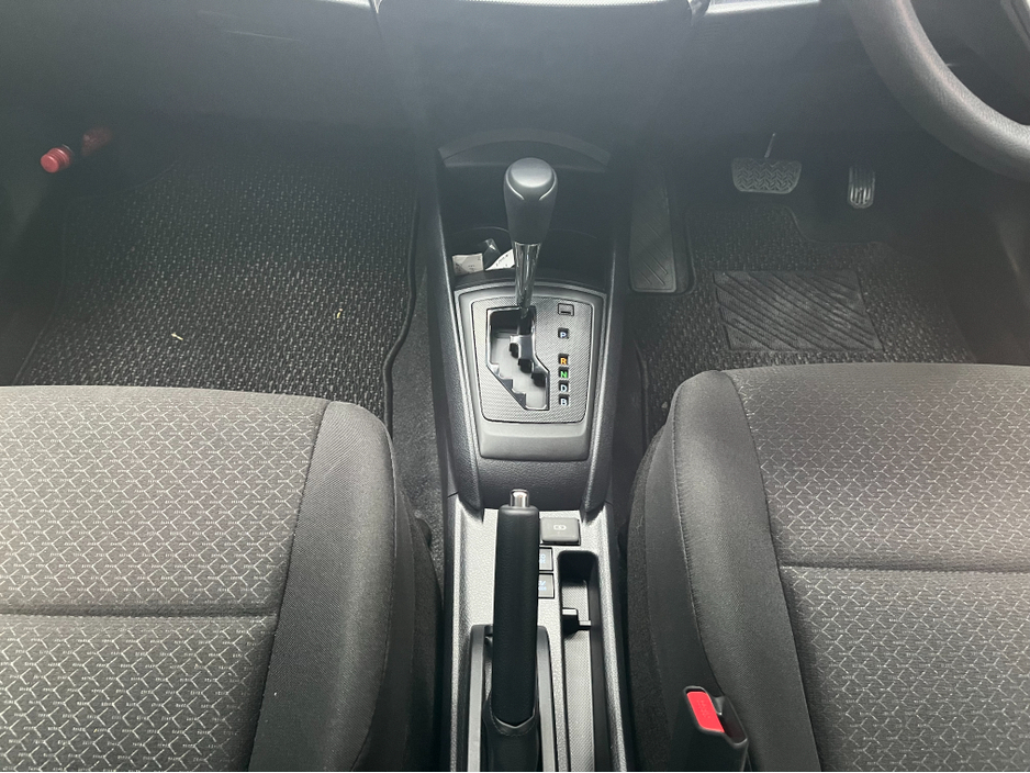 2025 Toyota Corolla - image 15