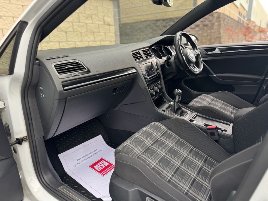 2017 Volkswagen Golf GTD 2.0 MANUAL *FULL SERVICE HISTORY* €18,995