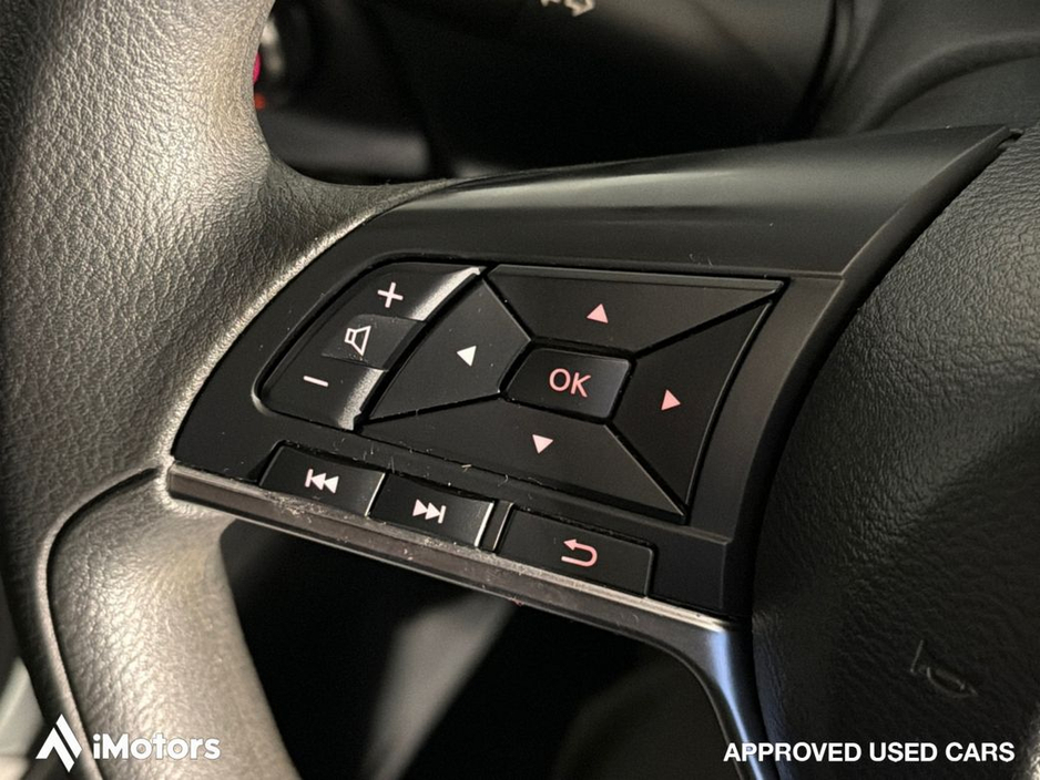 2022 Nissan Juke - image 26