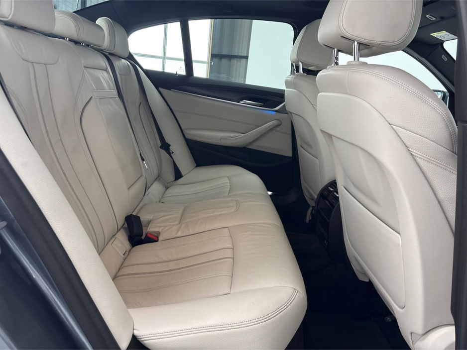 2022 BMW 5 Series 530E HYBRID M SPORT NEW NCT**19"MATTE BLACK ALLOYS**PANORAMIC SUNROOF**FRONT HEATED ELECTRIC SEATS**AMBIENT LIGHTING**APPLE CARPLAY**REVERSE CAMERA**PARKING SENSORS**DRIVE MODES**FINANCE AVAILABLE** €37,995