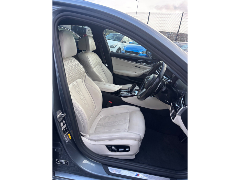 2022 BMW 5 Series 530e M Sport €38,950