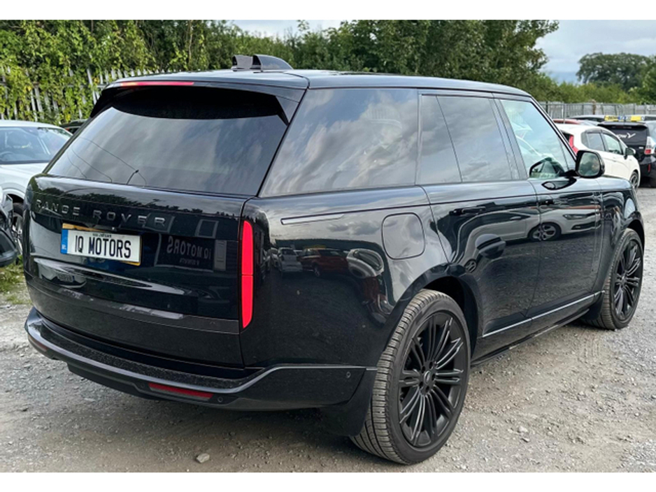2024 Land Rover Range Rover - image 10
