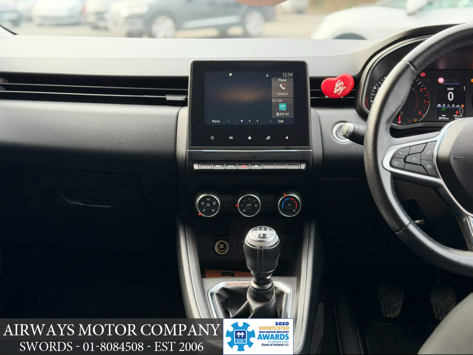 2021 Renault Clio ICONIC 1.0T MANUAL - LOW KMS €14,995