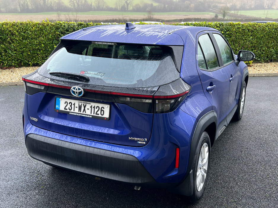 2023 Toyota Yaris Cross 1.5 Hybrid CVT Luna €22,950