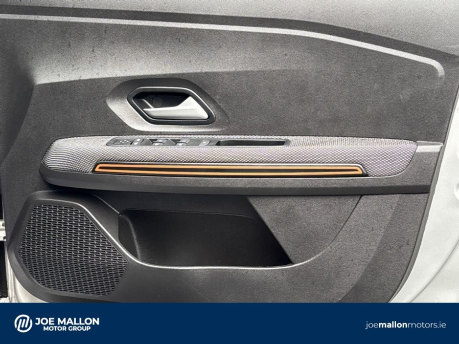 2023 Dacia Sandero Stepway TCe 90 STEPWAY Comfort €17,950