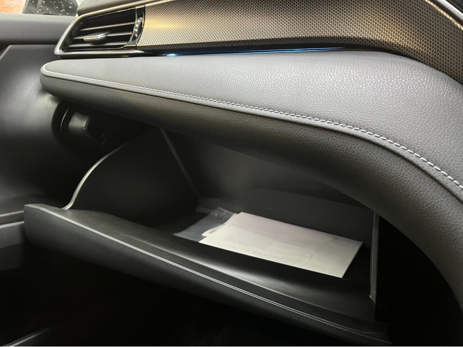 2024 Toyota Camry €44950 2024 TOYOTA CAMRY WS 2.5 AUTOMATIC / CRUISE CONTROL / REVERSE CAMERA / ELECTRIC SEATS AND MORE €44,950