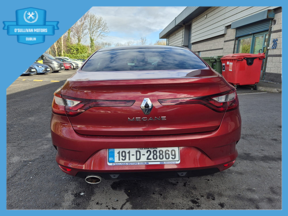 2019 Renault Megane - image 7