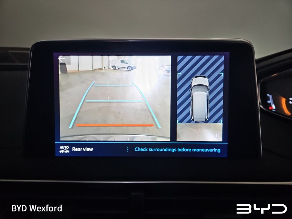 2020 Peugeot 5008 - image 10