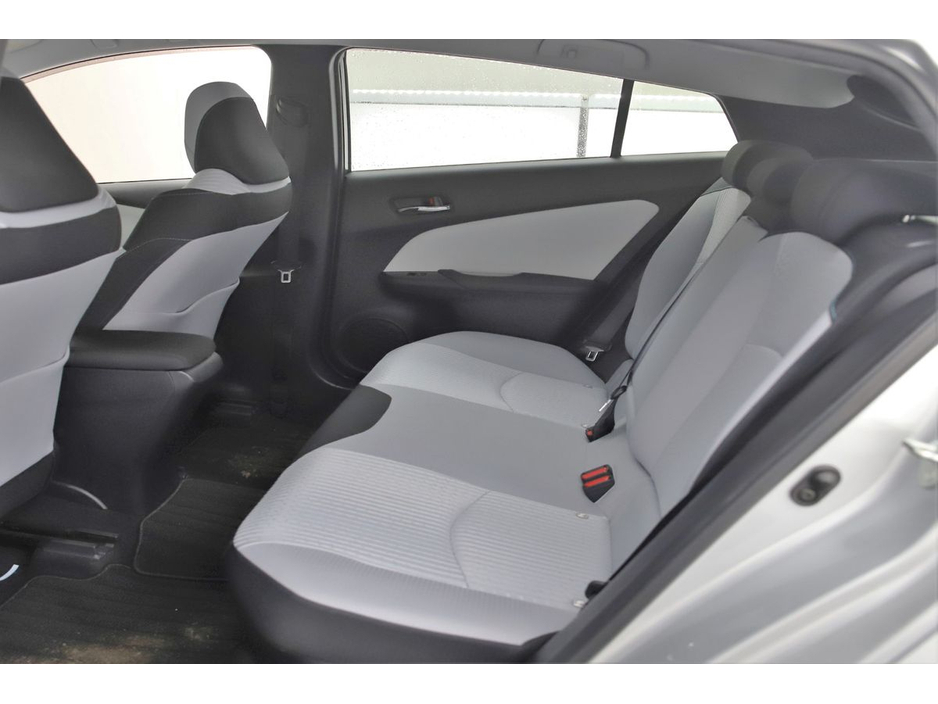 2018 Toyota Prius 1.8 HYBRID *BI-TONE INTERIOR*REVERSE CAM*PARK SENSORS*ANDROID CAR PLAYER* €17,890