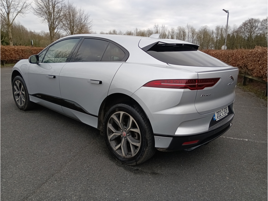 2020 Jaguar I-Pace - image 11