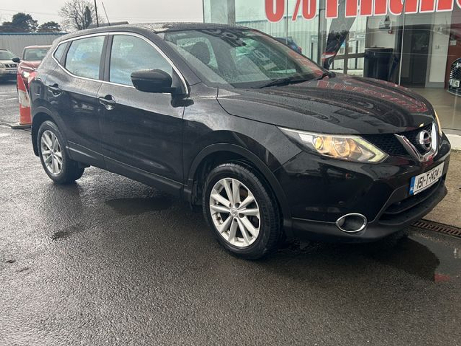 2015 Nissan Qashqai 1.5 DSL SV Safety PK 4DR €9,250
