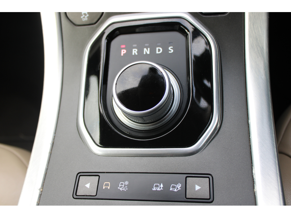 2017 Land Rover Range Rover Evoque 2.0 TD4 SE AUTOMATIC 4WD 5DR €18,650